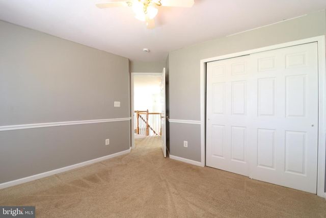 25497 CARRINGTON DR, Chantilly, VA 20152