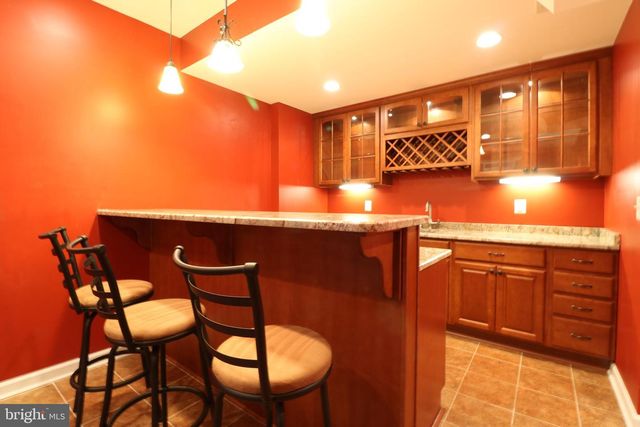 25497 CARRINGTON DR, Chantilly, VA 20152