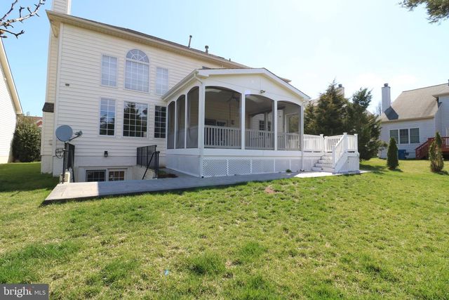 25497 CARRINGTON DR, Chantilly, VA 20152