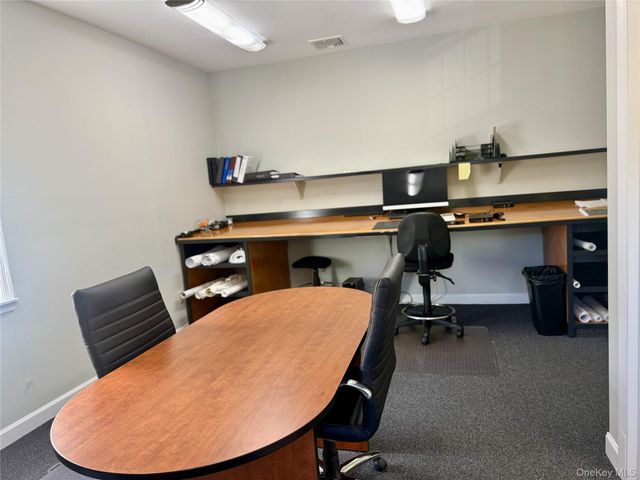 153 Broadway 2nd Floor 2, Hawthorne, NY 10532