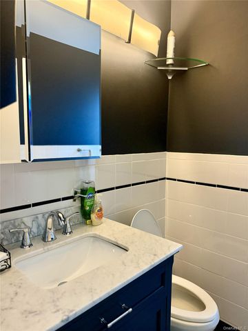 153 Broadway 2nd Floor 2, Hawthorne, NY 10532