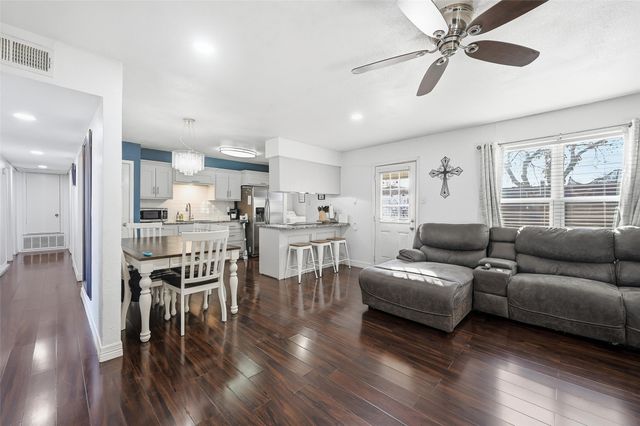 3424 Daniel Drive, Arlington, TX 76014