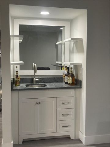 3939 Ocean Drive 405B, Vero Beach, FL 32963