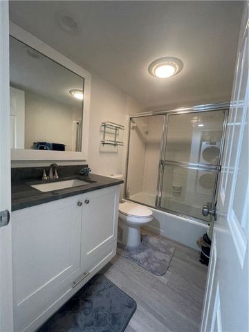 3939 Ocean Drive 405B, Vero Beach, FL 32963