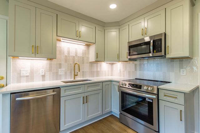 109 Welshwood Ct, Goodlettsville, TN 37072