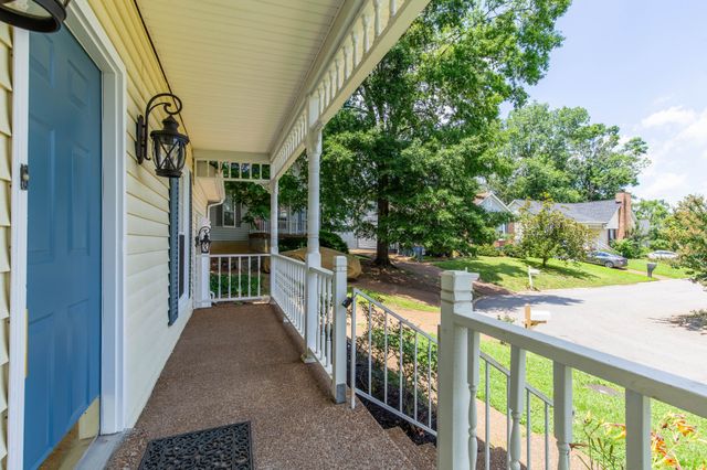 109 Welshwood Ct, Goodlettsville, TN 37072