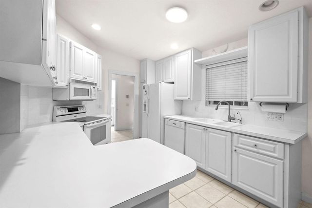 7880 SE Peppercorn Court, Hobe Sound, FL 33455