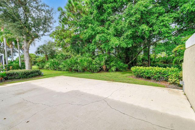 7880 SE Peppercorn Court, Hobe Sound, FL 33455
