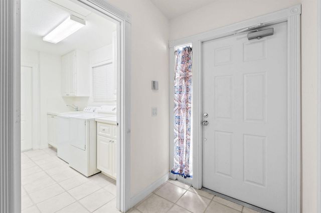 7880 SE Peppercorn Court, Hobe Sound, FL 33455