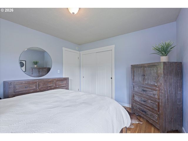 5240 Sw 173RD Ave, Beaverton, OR 97078