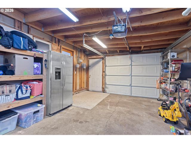5240 Sw 173RD Ave, Beaverton, OR 97078