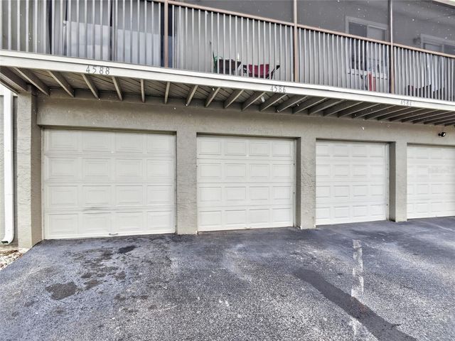 4586 PHEASANT RUN DRIVE B, Orlando, FL 32808