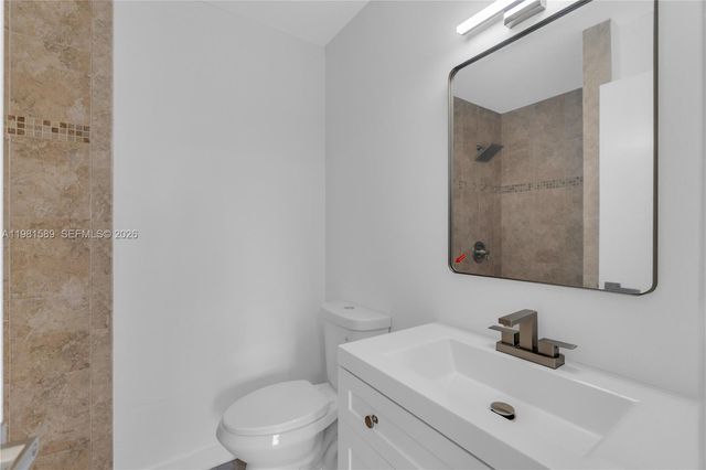 1355 Seaview, North Lauderdale, FL 33068