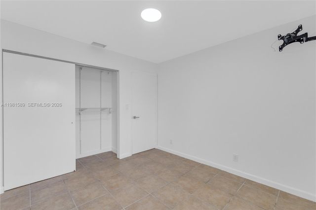 1355 Seaview, North Lauderdale, FL 33068