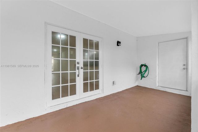 1355 Seaview, North Lauderdale, FL 33068