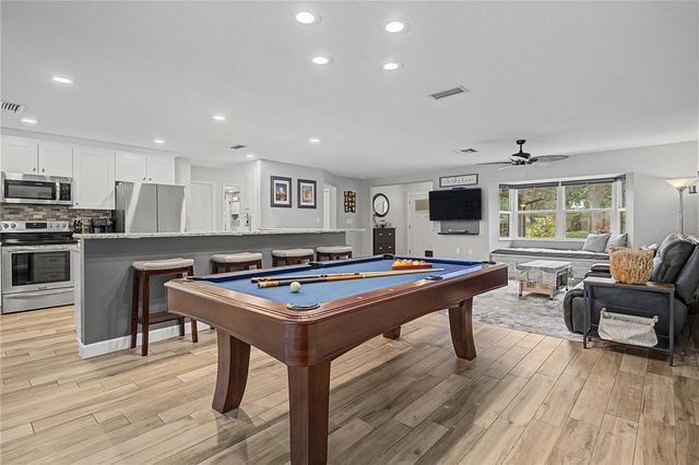 1706 AVOCA DRIVE, Tarpon Springs, FL 34689