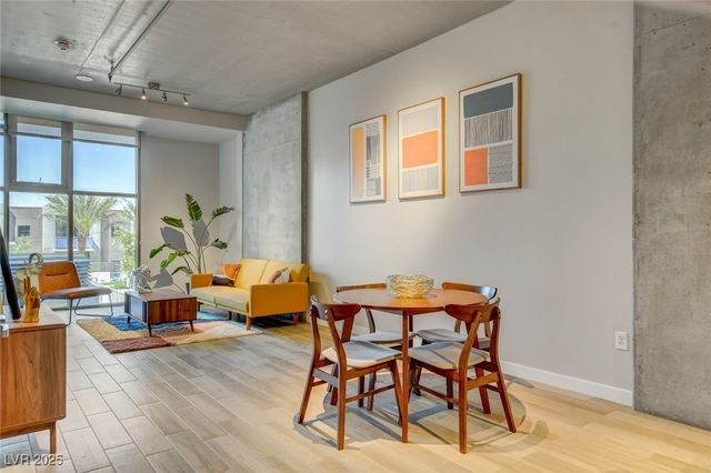 353 East Bonneville Avenue 754, Las Vegas, NV 89101