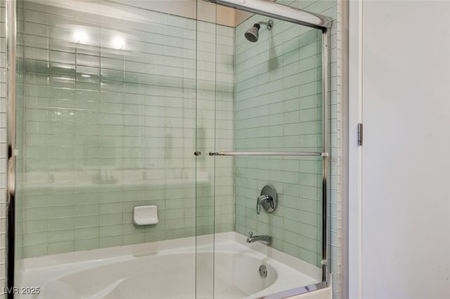 353 East Bonneville Avenue 754, Las Vegas, NV 89101