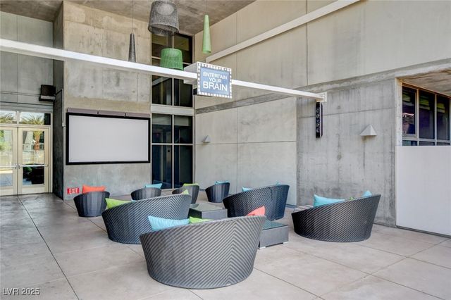 353 East Bonneville Avenue 754, Las Vegas, NV 89101