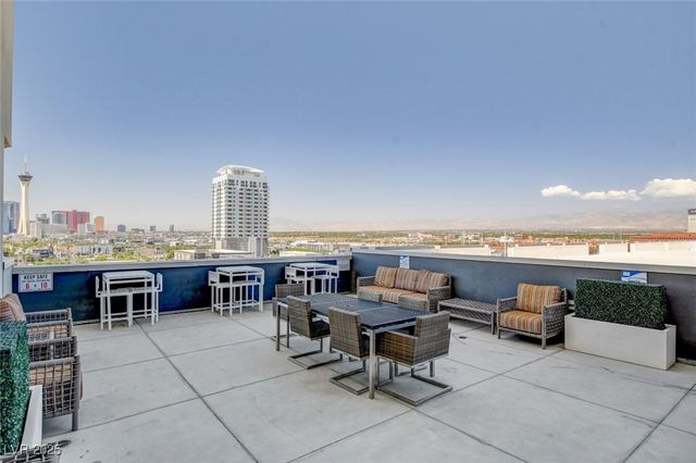 353 East Bonneville Avenue 754, Las Vegas, NV 89101