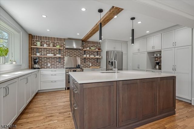 509 Bradford Ave., Westfield Town, NJ 07090