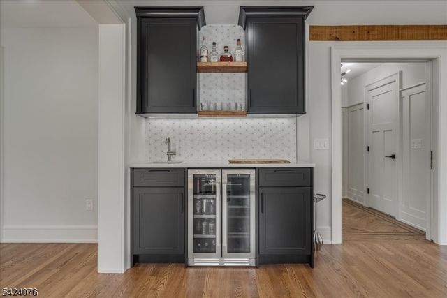 509 Bradford Ave., Westfield Town, NJ 07090