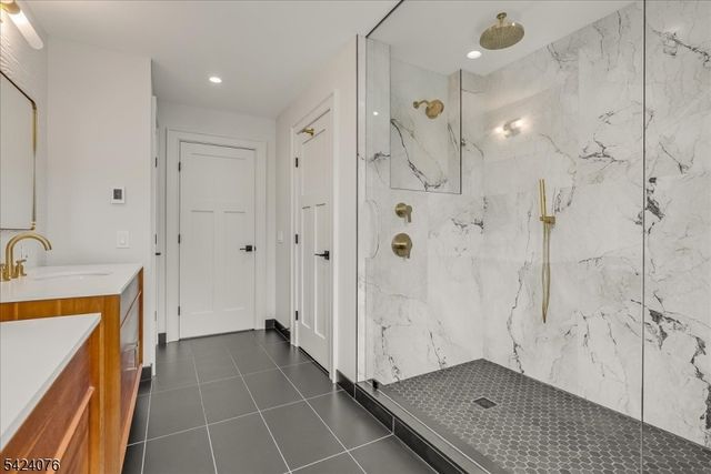 509 Bradford Ave., Westfield Town, NJ 07090