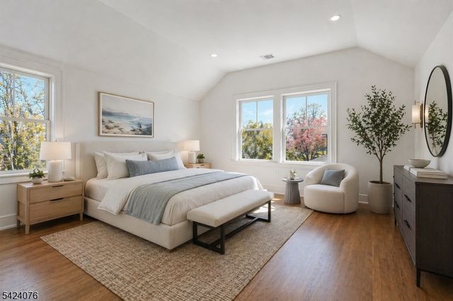 509 Bradford Ave., Westfield Town, NJ 07090