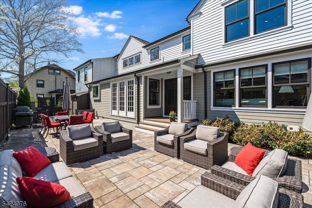 509 Bradford Ave., Westfield Town, NJ 07090