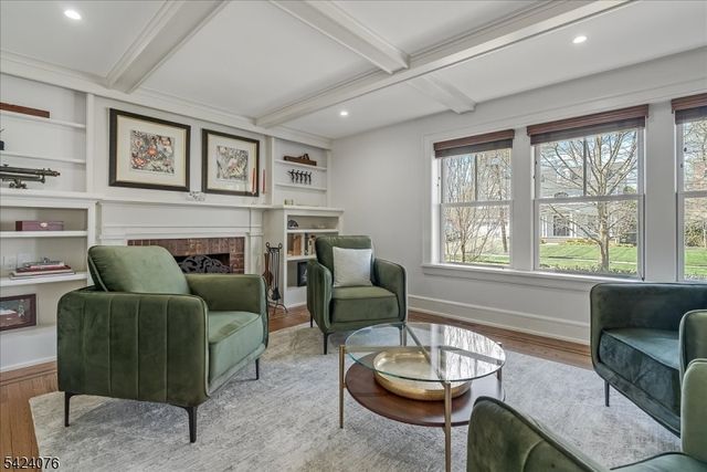 509 Bradford Ave., Westfield Town, NJ 07090