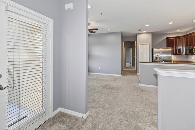 3685 PARKRIDGE CIRCLE 8-203, Sarasota, FL 34243