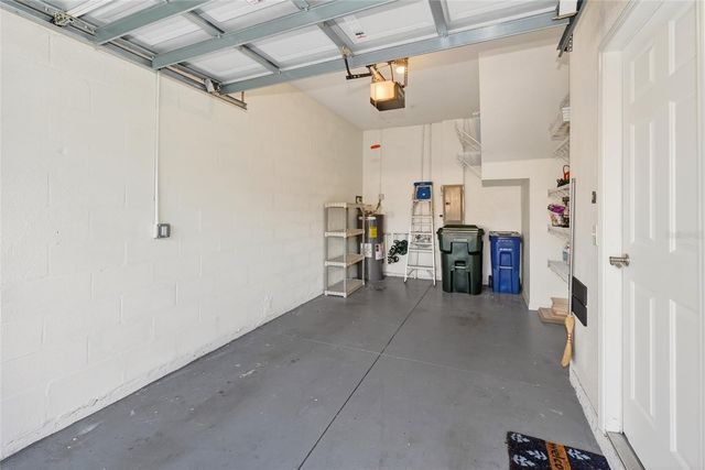 3685 PARKRIDGE CIRCLE 8-203, Sarasota, FL 34243