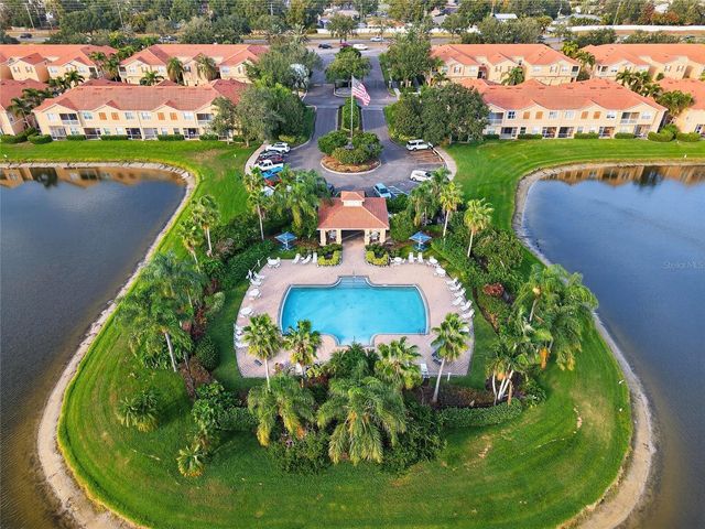 3685 PARKRIDGE CIRCLE 8-203, Sarasota, FL 34243