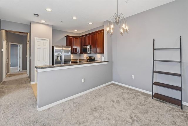 3685 PARKRIDGE CIRCLE 8-203, Sarasota, FL 34243