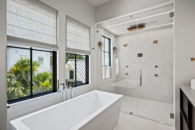 700 Stucco Lane, Mount Pleasant, SC 29464