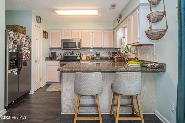 813 Brewster Lane, Wilmington, NC 28412