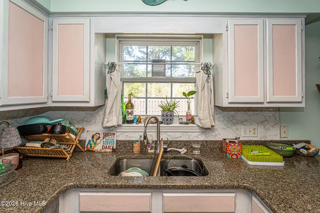 813 Brewster Lane, Wilmington, NC 28412