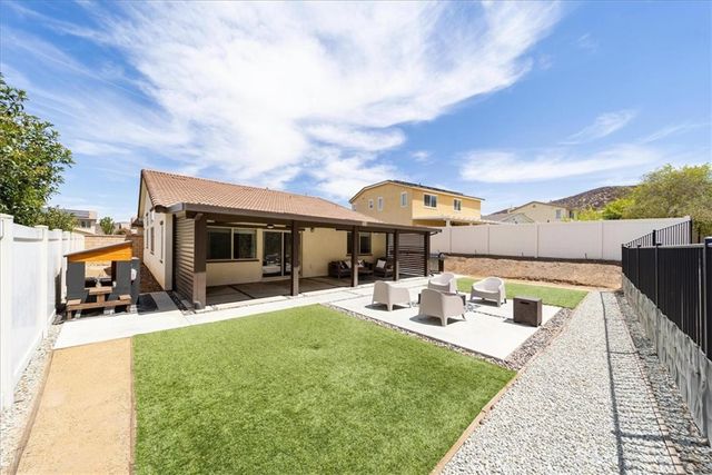 35145 Fennel Lane, Lake Elsinore, CA 92532