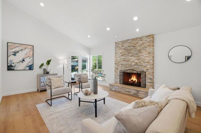 14611 Aloha Avenue, Saratoga, CA 95070