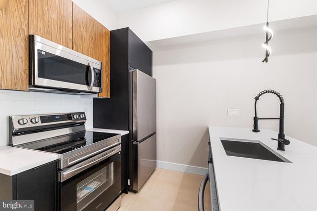 2051 E WILLIAM ST, Philadelphia, PA 19134