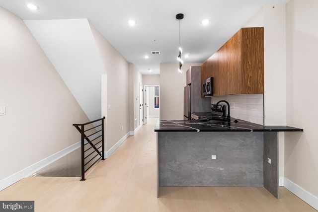 2051 E WILLIAM ST, Philadelphia, PA 19134