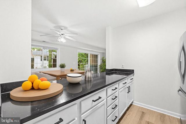 635 WATERLOO RD #222, Warrenton, VA 20186