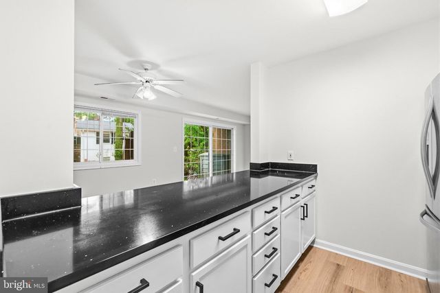 635 WATERLOO RD #222, Warrenton, VA 20186
