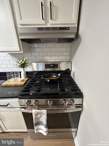 635 WATERLOO RD #222, Warrenton, VA 20186