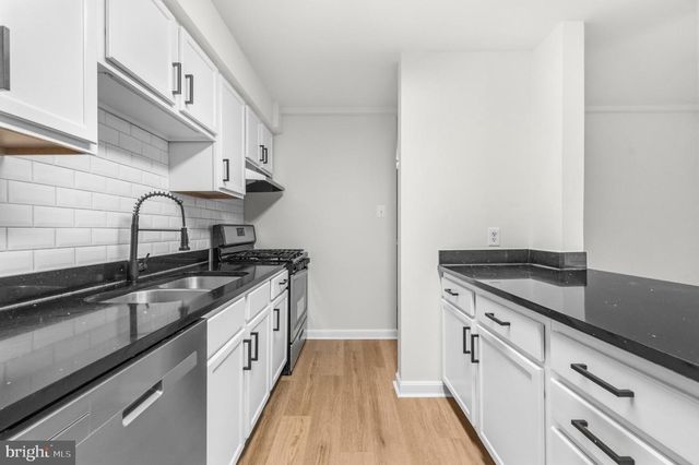 635 WATERLOO RD #222, Warrenton, VA 20186