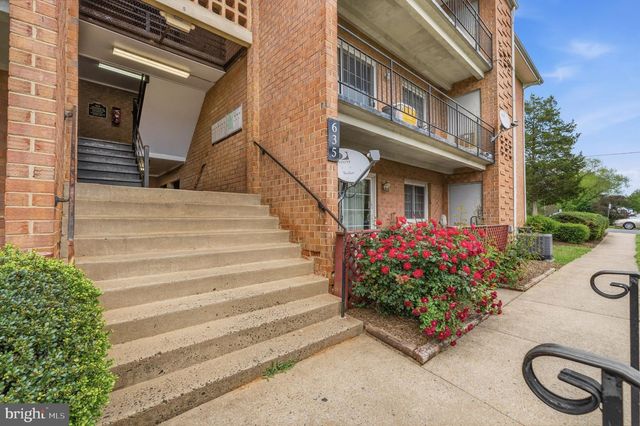 635 WATERLOO RD #222, Warrenton, VA 20186