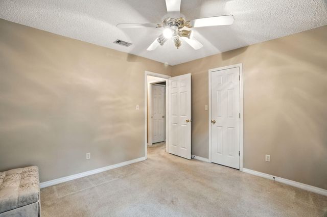 211 Delta Dr., Hattiesburg, MS 39402