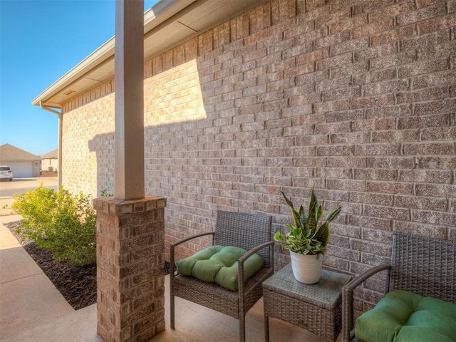 17608 MacArthur Park Road, Edmond, OK 73012