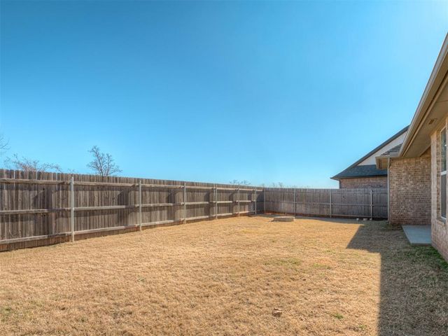 17608 MacArthur Park Road, Edmond, OK 73012