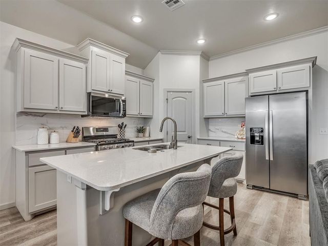 17608 MacArthur Park Road, Edmond, OK 73012